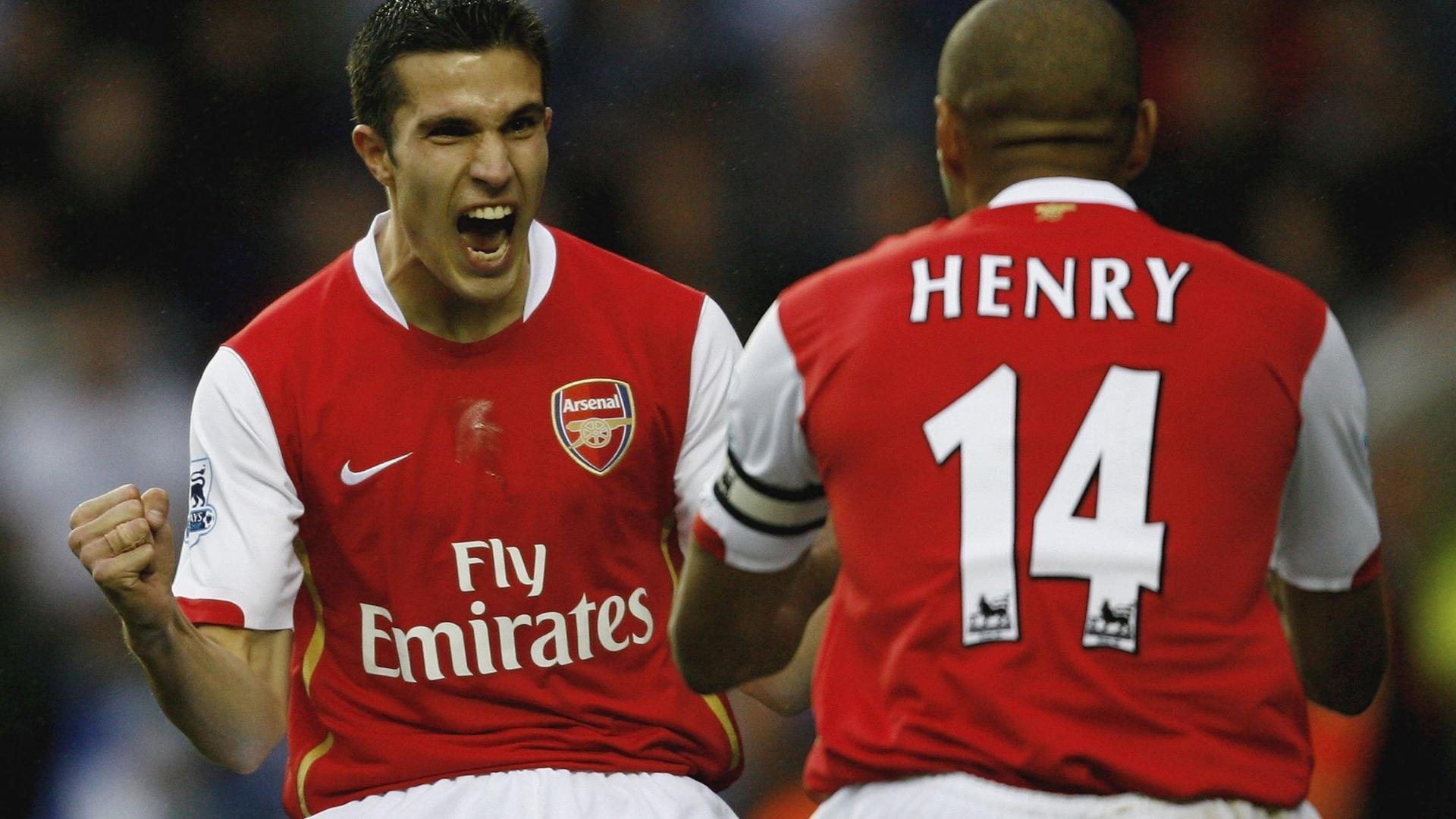 爱游戏-腾讯电竞赛事吸引全球顶尖战队，腾讯电竞抵达梦想的另一种道路